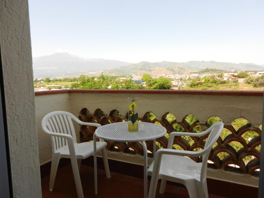 Villa Collina จีอาร์ดีนี นักซอส ห้อง รูปภาพ