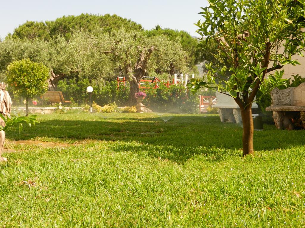 Villa Collina จีอาร์ดีนี นักซอส ห้อง รูปภาพ